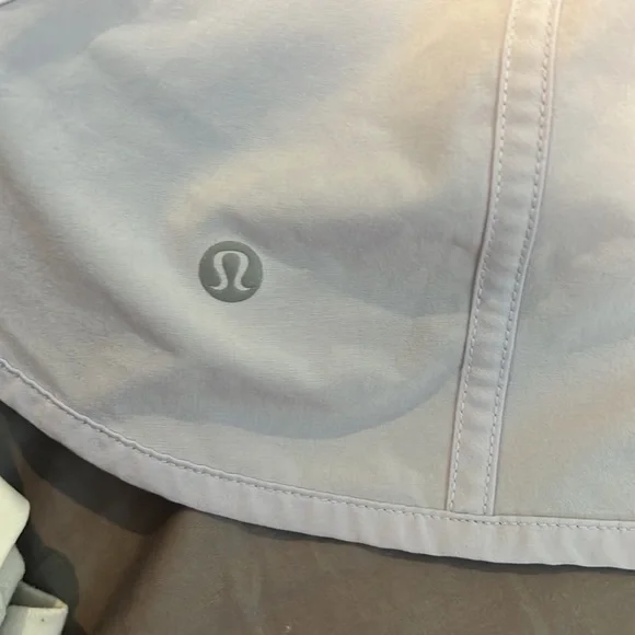 Periwinkle lulu tracker shorts 4 inch - Picture 3 of 3